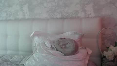 Pamella online show from 10.17.25