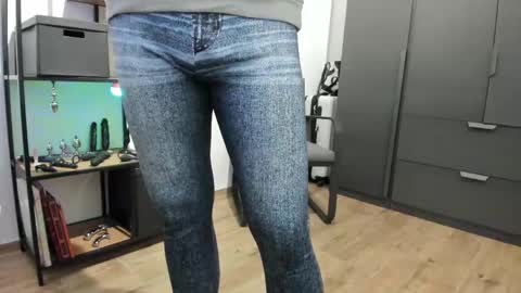 Snapshot of pampersandspanking chatting on 03.24.26 pampersandspanking online show from 03.24.26