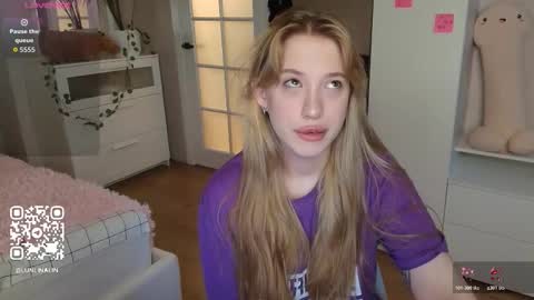 Snapshot of pampy_18 chatting on 02.07.26 Lina online show from 02.07.26