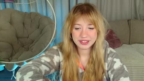 Snapshot of pampy_18 chatting on 04.04.26 Lina online show from 04.04.26
