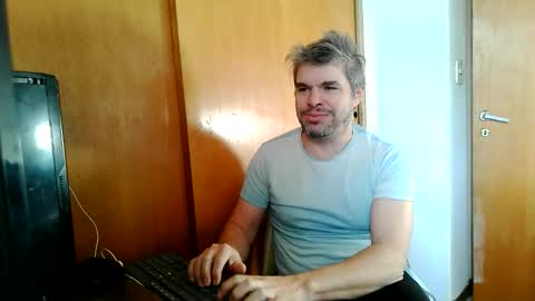 Snapshot of panchomadrid chatting on 05.21.26 Pancho Madrid online show from 05.21.26