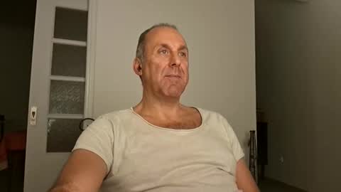 Snapshot of pansak1973 chatting on 11.22.25 pansak1973 online show from 11.22.25