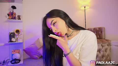 PAOLA IM INDEPENDENT MODEL online show from 01.13.26