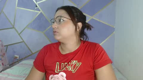 Snapshot of paola23anal chatting on 04.03.26 Paola Stone online show from 04.03.26