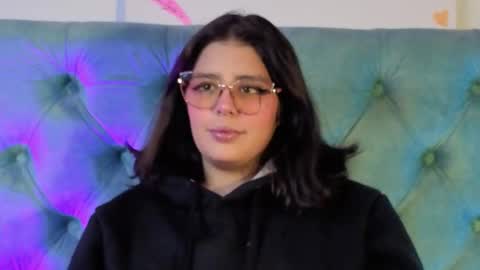 Snapshot of paola_lyon chatting on 02.11.26 Paola Lyon online show from 02.11.26