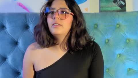 Snapshot of paola_lyon chatting on 03.02.26 Paola Lyon online show from 03.02.26