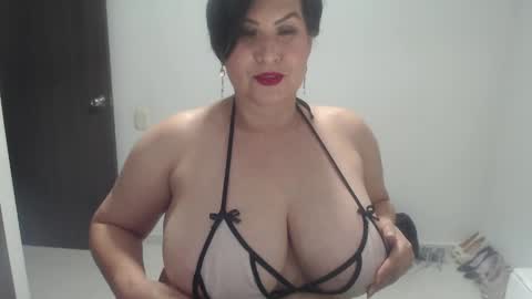 Paola Williams online show from 05.13.26