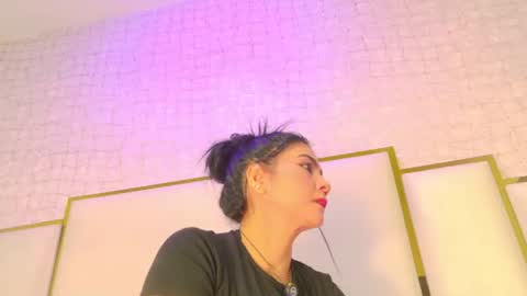 Paola  online show from 06.14.26