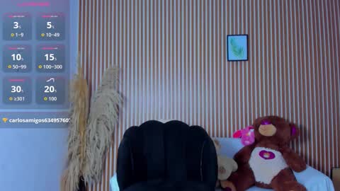 Snapshot of paolabigboobs_ chatting on 03.29.26 paola online show from 03.29.26