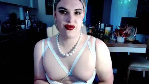 Sarina Williams online show from 04.27.26