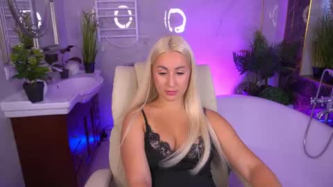 Lia online show from 06.21.26