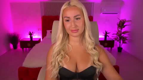 Lia online show from 06.26.26