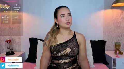 paolarey_ online show from 03.06.26