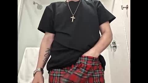 Snapshot of papapfouts chatting on 03.16.26 papapfouts online show from 03.16.26