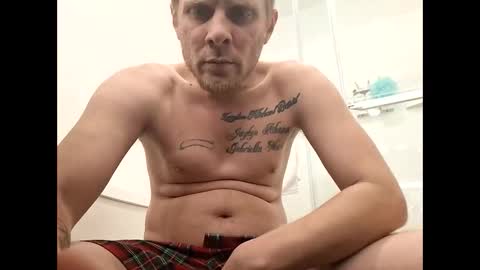 Snapshot of papapfouts chatting on 03.17.26 papapfouts online show from 03.17.26