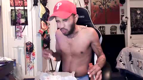 Snapshot of papian0 chatting on 02.14.26 papian0 online show from 02.14.26