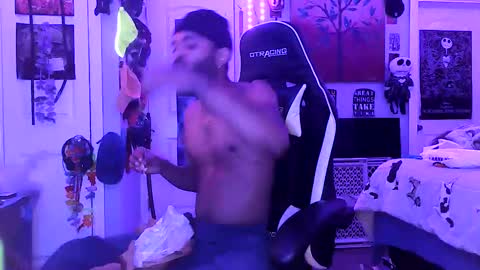 Snapshot of papian0 chatting on 02.19.26 papian0 online show from 02.19.26