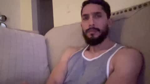 papicubano_guapo23cm online show from 02.11.26