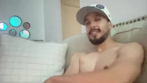 papicubano_guapo23cm online show from 06.18.26