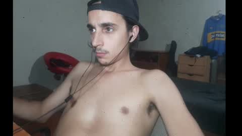 Snapshot of papito20cm chatting on 12.27.24 Lau online show from 12.27.24