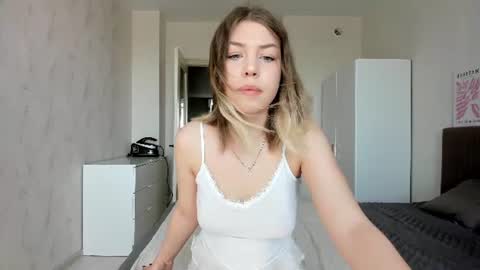 Melena online show from 08.06.26