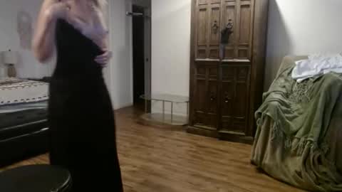 Hot couple ready to please you online show from 05.30.26