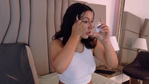 Snapshot of paranoidtemptaion_ chatting on 06.04.26 paranoidtemptaion_ online show from 06.04.26
