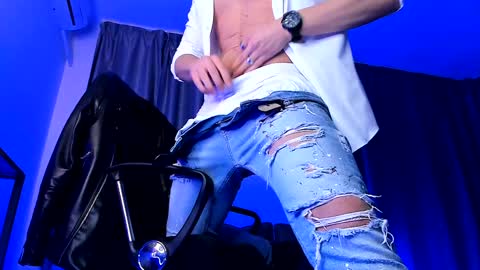 Paris online show from 12.29.24