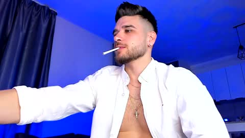 Paris online show from 02.03.25