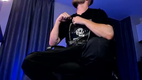 Paris online show from 06.12.26