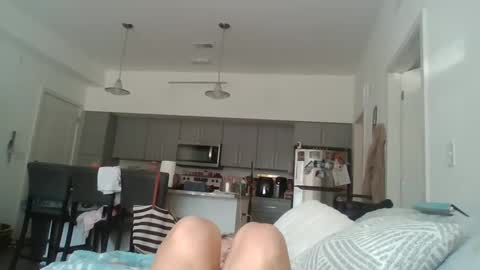 Snapshot of parisbaby2000 chatting on 10.09.25 parisbaby2000 online show from 10.09.25