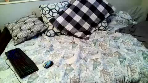 Snapshot of parlay0028 chatting on 12.19.25 Parlay tellio online show from 12.19.25