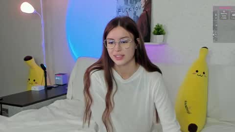 Snapshot of partytyamba chatting on 10.04.25 partytyamba online show from 10.04.25