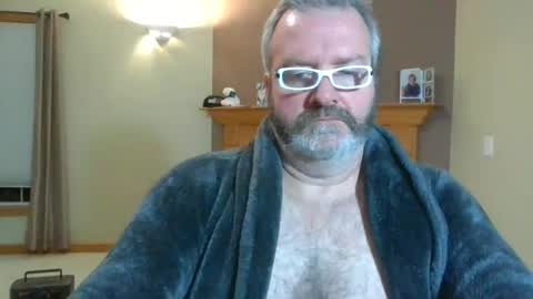 Snapshot of passporttraveler1 chatting on 12.24.24 passporttraveler1 online show from 12.24.24