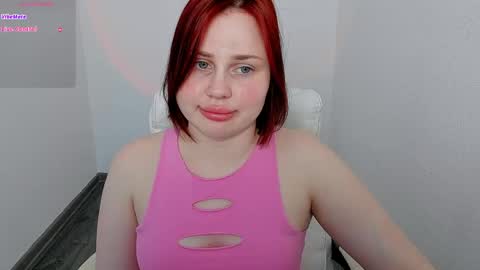 Snapshot of patricia__perez chatting on 04.10.26 Pat online show from 04.10.26