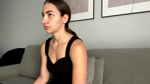 Snapshot of patricia_p_ chatting on 06.21.26 Patricia online show from 06.21.26