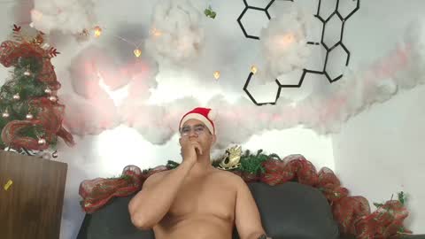 Snapshot of patrick_rose_ chatting on 12.28.24 Patrick Rose online show from 12.28.24