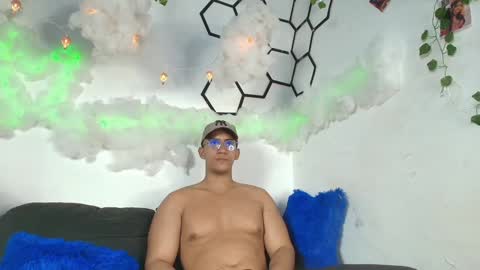 Snapshot of patrick_rose_ chatting on 01.28.25 Patrick Rose online show from 01.28.25