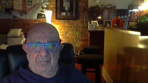 Snapshot of patvac chatting on 09.26.25 patvac online show from 09.26.25