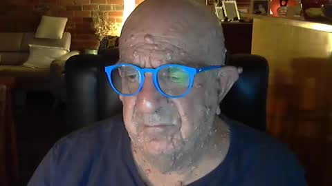 Snapshot of patvac chatting on 02.28.26 patvac online show from 02.28.26