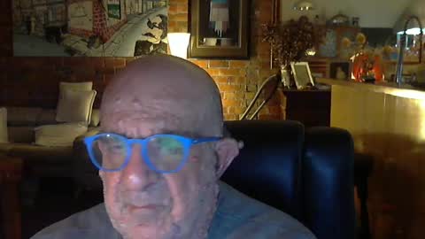 Snapshot of patvac chatting on 06.19.26 patvac online show from 06.19.26