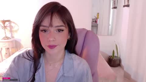 Snapshot of pau_cute chatting on 05.28.26 Sofa online show from 05.28.26