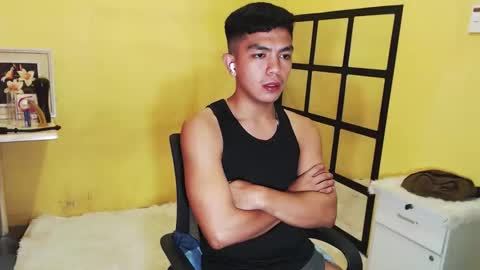 Snapshot of paul968323 chatting on 11.04.25 MrBigPaul online show from 11.04.25