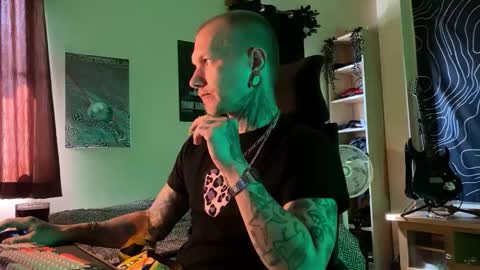 Snapshot of paul_razor chatting on 02.27.26 Paul online show from 02.27.26