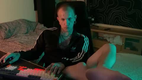 Snapshot of paul_razor chatting on 03.05.26 Paul online show from 03.05.26