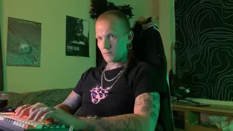 Snapshot of paul_razor chatting on 03.06.26 Paul online show from 03.06.26