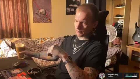 Snapshot of paul_razor chatting on 04.06.26 Paul online show from 04.06.26