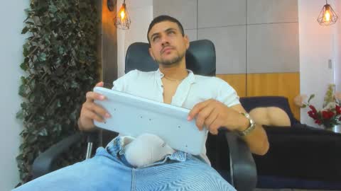 Paul Rivera online show from 09.09.25