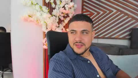 Snapshot of paul_rivera chatting on 05.19.26 Paul Rivera online show from 05.19.26