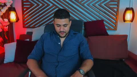 Snapshot of paul_rivera chatting on 05.22.26 Paul Rivera online show from 05.22.26